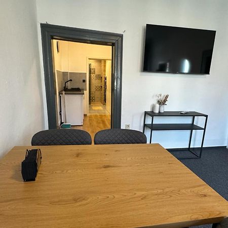 Apartment Goethe In Der Goettinger Innenstadt ゲッティンゲン エクステリア 写真