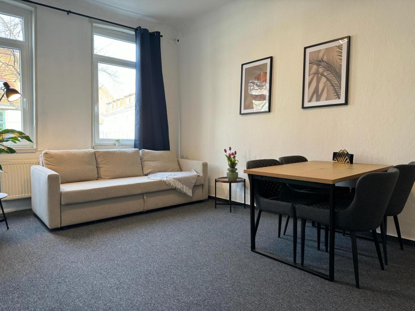Apartment Goethe In Der Goettinger Innenstadt ゲッティンゲン エクステリア 写真
